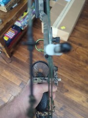 PSE Typhoon Mossy Oak Camouflage Compound Bow 60 Lb Draw 26 In To 31 In 1435426