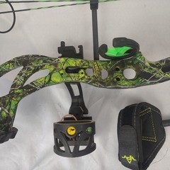 bear cruzer g2 compound bow Moonshine Toxic Allen Company Pulse Compact Caliper