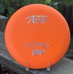 INNOVA MCPRO AVIAR FIRST RELEASE Orange w/ Silver Shatter 174g