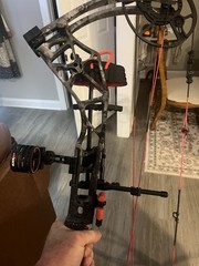 Blackout Epic NT Compound Bow Package Right-Handed