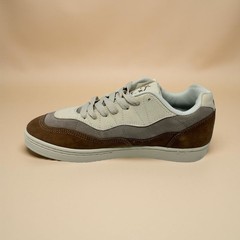 Etnies»Snake» Skate Shoes Brown Tan Grey Suede Canvas Sneakers M8/W9.5 NWB