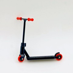 Mini Alloy Finger Scooter Metal Simulation Toy Collectible Gift For Boys Kids