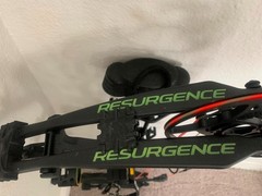 Bear Resurgance compound bow right hand 70# Seller Pays shipping