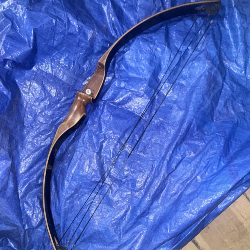 Browning Cobra Compound Bow 50lbs Right Hand Bow Hunting 29-31in Draw 50in