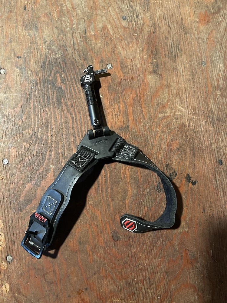 Scott Archery Compound Talon Release – Multi-Color Lightly Used