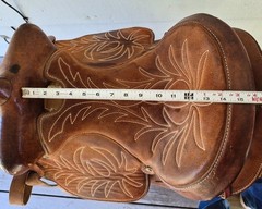 Simco Western saddle and stand