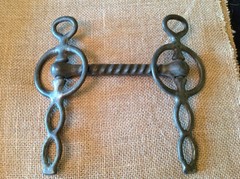 Antique iron twisted driving horse bit, 100+ years old, good condition