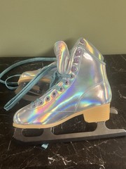 Candi Girl Ice Skates Size 4 Hologram Chameleon Multicolor