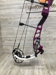 NEW IN BOX W/Warranty PSE Shootdown Pro E2 70# RH Purple Target Bow