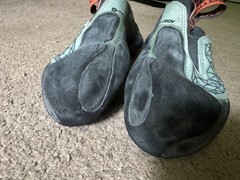 La Sportiva Mantra Climbing Shoes — Size EU 40.5 (US M8/W9) — No-Edge Slipper