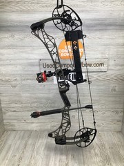 Used Mathews Lift X 29.5 Right Hand Ambush Green 26.5″/70# Package