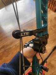 60#Elite Envision Compound Bow Turquoise Right Hand Bow Package Archery Hunting