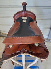 A Good Used 17″ Brown Color Simco Pleasure Trail Saddle #8250