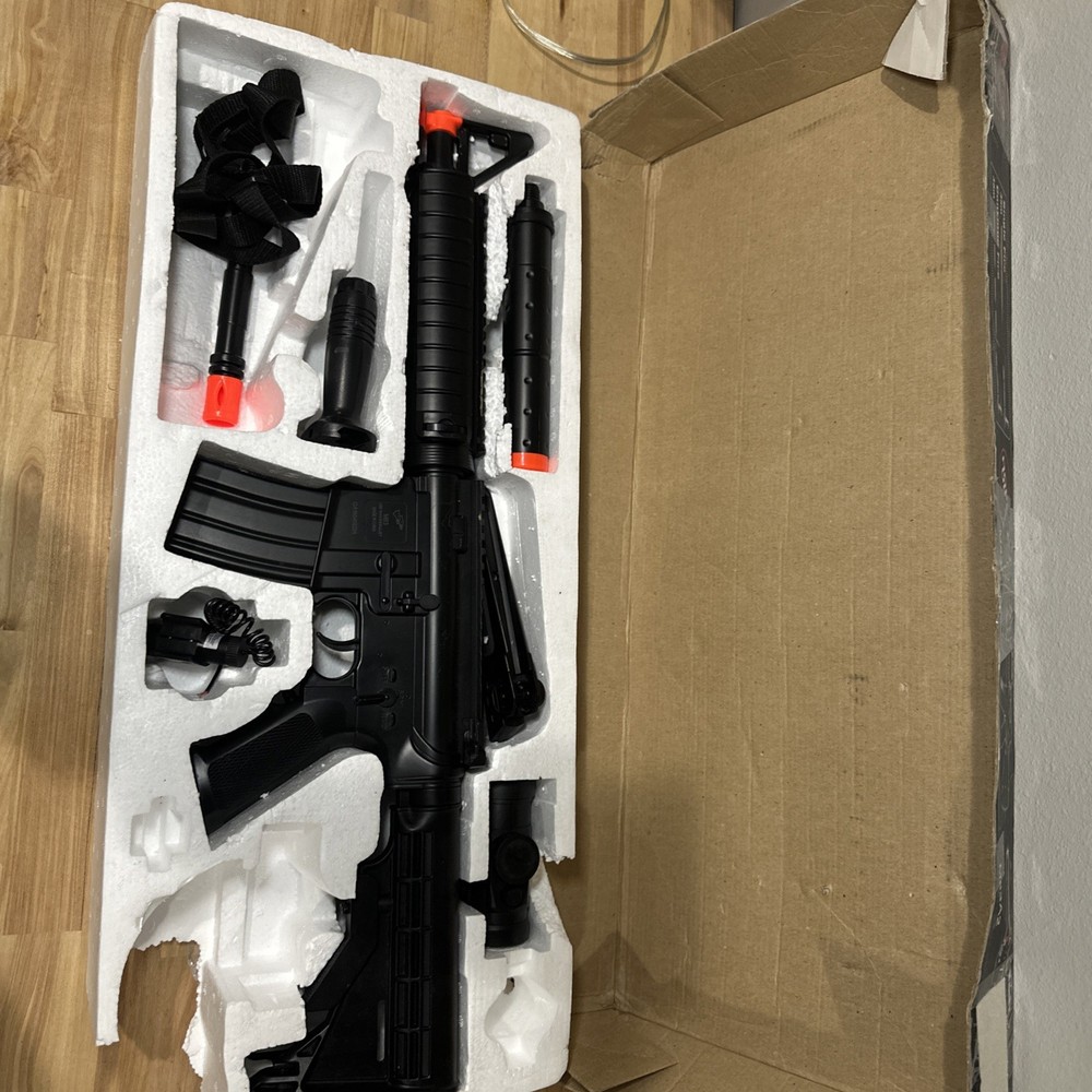 BBTac Airsoft Gun M83 A2 Scope & Accessories OPEN BOX