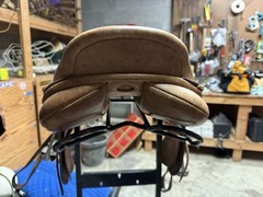16.5in Bates Caprilli English Saddle W/ Exchangeable Gullet System