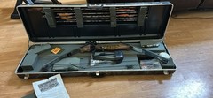 Vintage Martin archery Compound Bow Set. Six Arrows. Right Hand. Only Used Once
