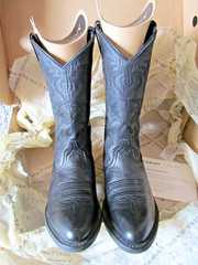 NEW! ARIAT BLACK MEN’S LEATHER COWBOY HERITAGE WESTERN R-TOE D BOOTS MEDIUM 7
