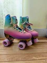Story Phoenix Pastel Fade Women’s Roller Skates Size 7 EU 38 Multicolor
