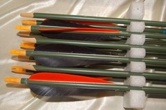 Sprandel’s Vintage Archery Cedar Arrows 50# -12 Arrows 3 Fletch 5″ Spiral Parab
