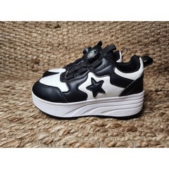 Roller Skate Shoes Kids Fashion Unisex Sport Sneaker Black & White Size 2.5 US