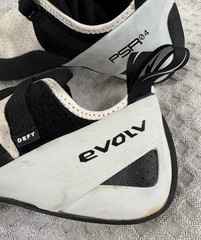 Evolv Defy Medium Volume Climbing Shoes Size 45 Mens 11.5 Black White PSR 04