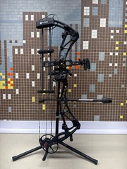BOWTECH REVOLT X80 BOW (R7B017358)