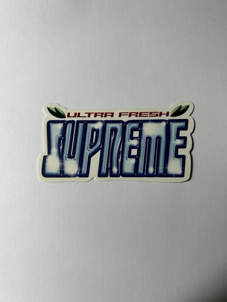 Supreme Ultra Fresh Sticker WHITE FW20