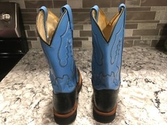 Smoky Mountain Cowboy Boots Blue animal print design size 6.5