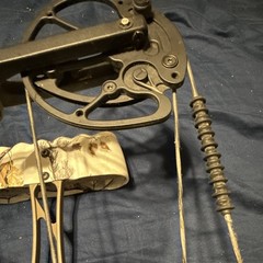 Elite Impulse 31 Right Hand Compound Bow 70lb 25-31in Draw 31in Hunting