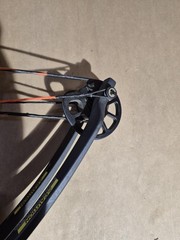 BARNETT ARCHERY MODEL XP 370, W/ FOUR BOLTS IN QUIVER (B33009203)
