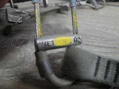 Vintage Climbing Cams Original Alien Metolius Lowe. Very used and needs work