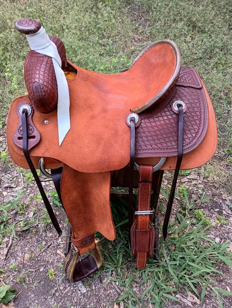 15″ Spur Saddlery Ranch Roping Saddle (Made in Texas)