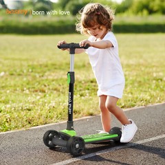Besrey Kick Scooter 3 Wheel Scooter for 2-10 Years Girls and Boys,Green