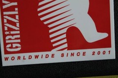GRIZZLY Skateboard Griptape Bear Red White Fade Z47A OG Skateboarding STICKER