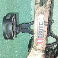 PSE Brute X Right-Hand Compound Bow 70lb 30in Draw Bow Hunting Camo