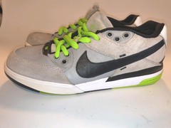 Nike SB Zoom Paul Rodriguez 2.5 Skate Shoes Men’s Size 9 Grey Neon Green 366620