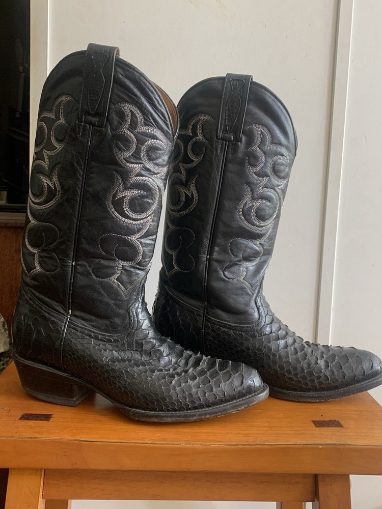 Boots For Men Ferrini And Dan Post Whole Lot