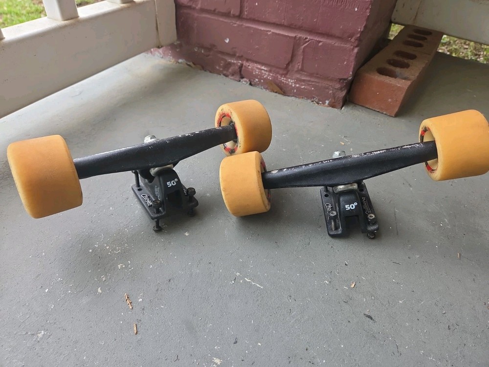 Neil Carver for Gullwing 9″ Charger 50° Longboard Skateboard Trucks – Set of 2