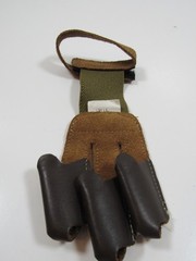 Neet Professional Leather Archery Glove Small Made In USA #A22