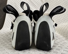 Evolv Defy Medium Volume Climbing Shoes Size 45 Mens 11.5 Black White PSR 04