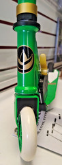 2019 SDCC Razor MMPR KICK SCOOTER (Green Ranger) Mighty Morphin Exclusive Unused