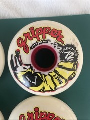 LABEDA Gripper X SOFT (4) pack 72mm Inline Roller Hockey Wheels White Open Box