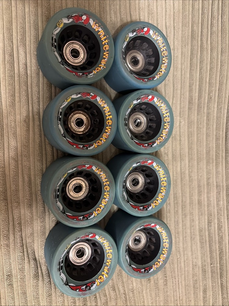 Vintage 8 Hyper White Water Quad 62mm speed roller skating wheels Green/blue