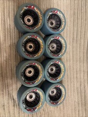 Vintage 8 Hyper White Water Quad 62mm speed roller skating wheels Green/blue