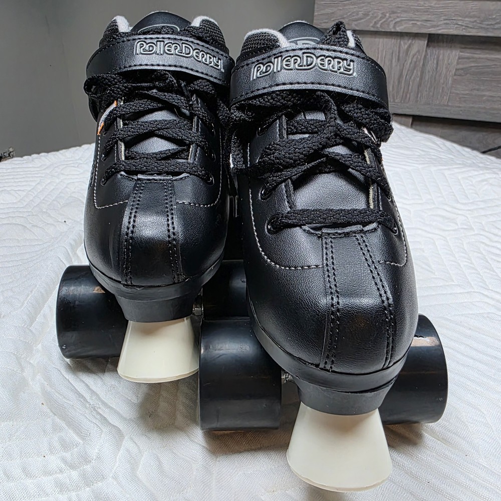 Roller Derby STR Seven Men’s Roller Skates Black Size 6 MPN 5070-8329 See below