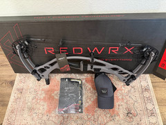 Hoyt RX-9 60 – 70lbs/25″ to 30″ Tombstone standard