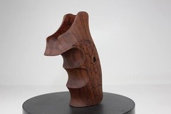 RSD Grips Brand S & W K/L/X – Frame Round Butt Compatible Walnut Grips