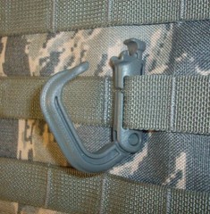 ITW Grimloc Foliage Green 12/Pack