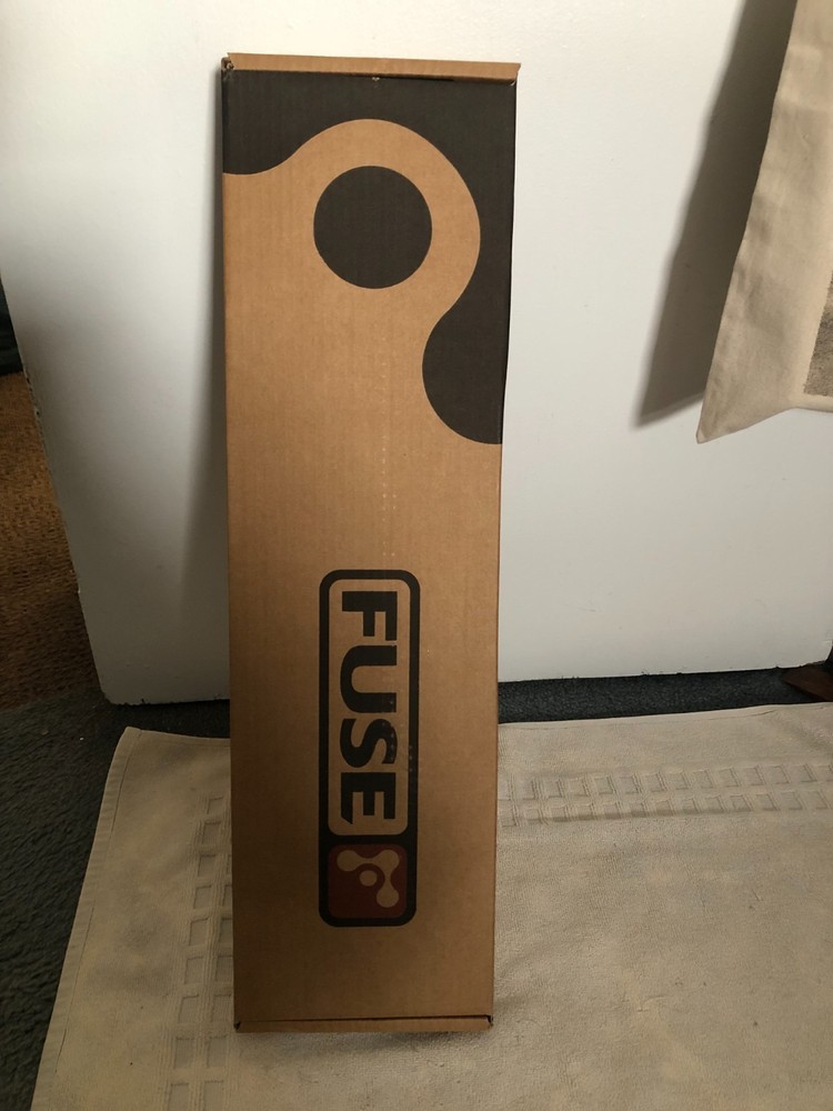 New In Box HOYT Focus @ 24″ #16 , 54″ Recuve Bow Right Hand HF54R16