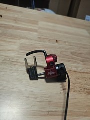 QAD HDX Arrow Rest Right Hand Red